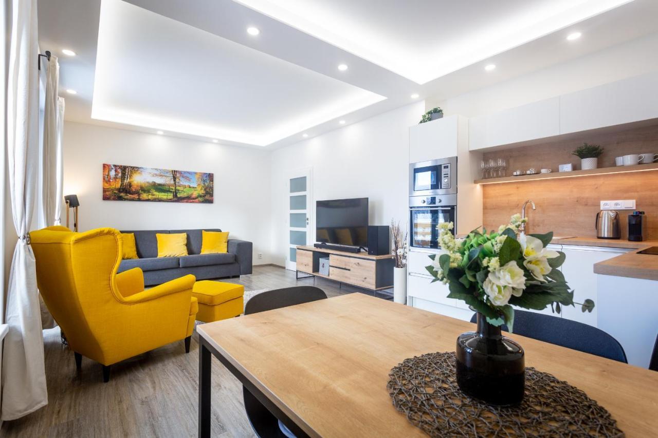 Horský Apartmán Plešivec Tree Abertamy Exterior foto