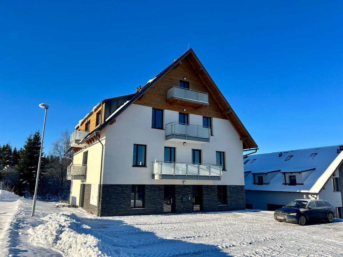 Horský Apartmán Plešivec Tree Abertamy Exterior foto